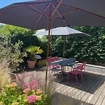 Maison De Charme, Jardin Clos Sud, Terrasse, 2 Minutes Plages, Au Coeur Du Village De Piriac, 4 2 Sdb. بيت للعطل بيرياك-سور-مير