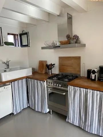 Maison De Charme, Jardin Clos Sud, Terrasse, 2 Minutes Plages, Au Coeur Du Village De Piriac, 4 2 Sdb. Casa vacanze *